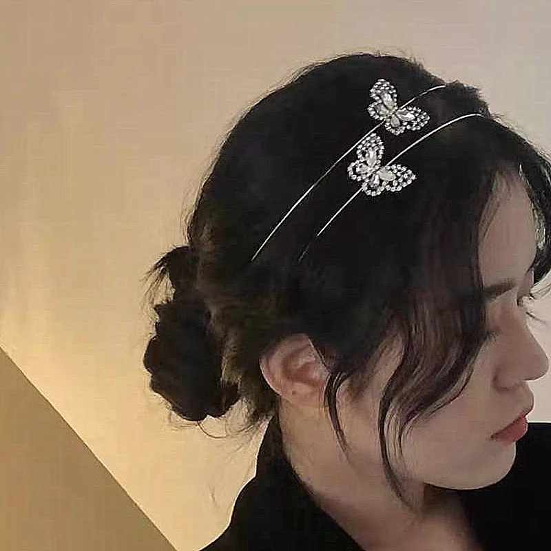 

2021 Korean Glitter Shiny Metal Rhinestone Hollow Butterfly Chic Headband for Female Exquisite Temperament Hairpin Headdress