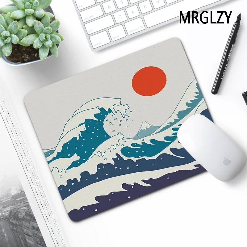 

Japanese Ukiyo-e Waves Art Small Mouse Pad Gaming Accessories Notebook Keyboard Pad Desk Mat Desktop Non-slip MousePads for LOL
