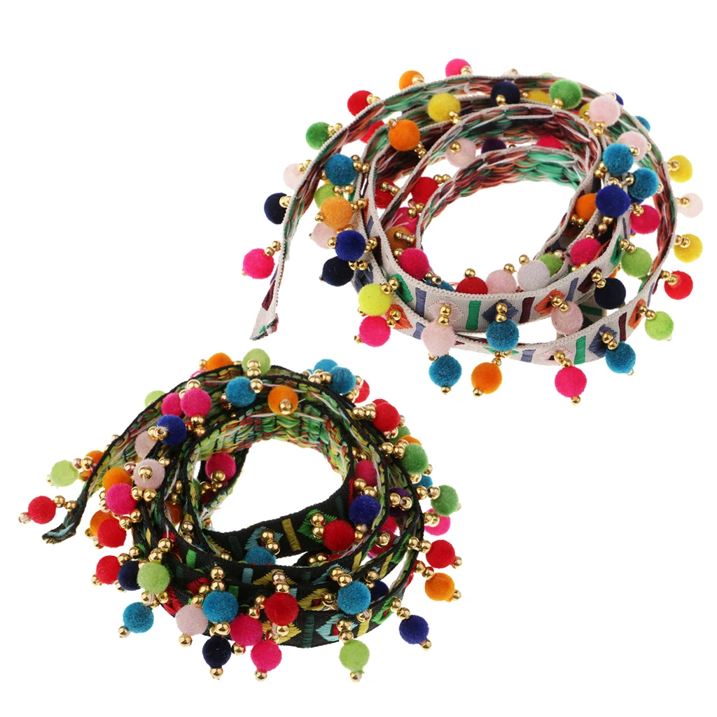 Комплект одежды из 2 предметов в богемном стиле с цветными шариками и бахромой |