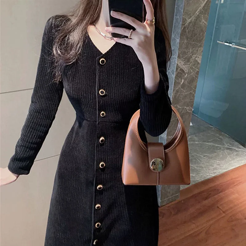 

Fashionable Dress for Women 2021 Autumn and Winter New Mother's Clothes Elegant Slimming Waist V-neck Fashionable A- line Skirt