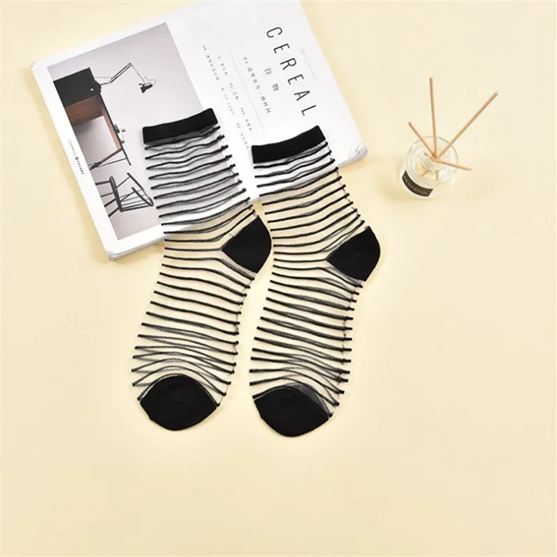 Хипстер Харадзюку короткие женские носки с прозрачными полосками черные белые