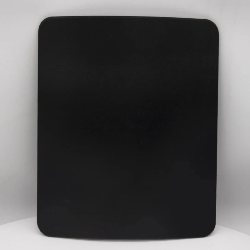 Пуленепробиваемые панели класса 3A покрыты композитной вставкой из полиэтилена