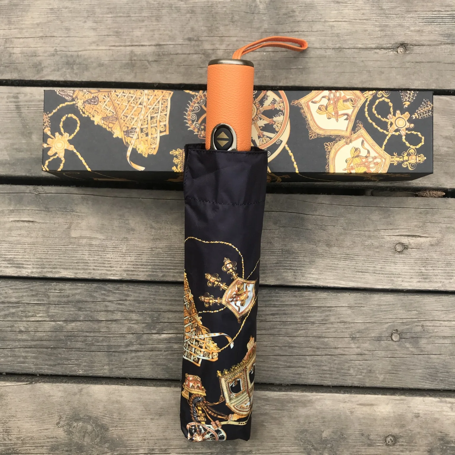 

Umbrella Fashion Trend Automatic Umbrella Gift Box Packaging Neutral Vinyl Coated Umbrella Sunny Umbrella Paraguay Luxury