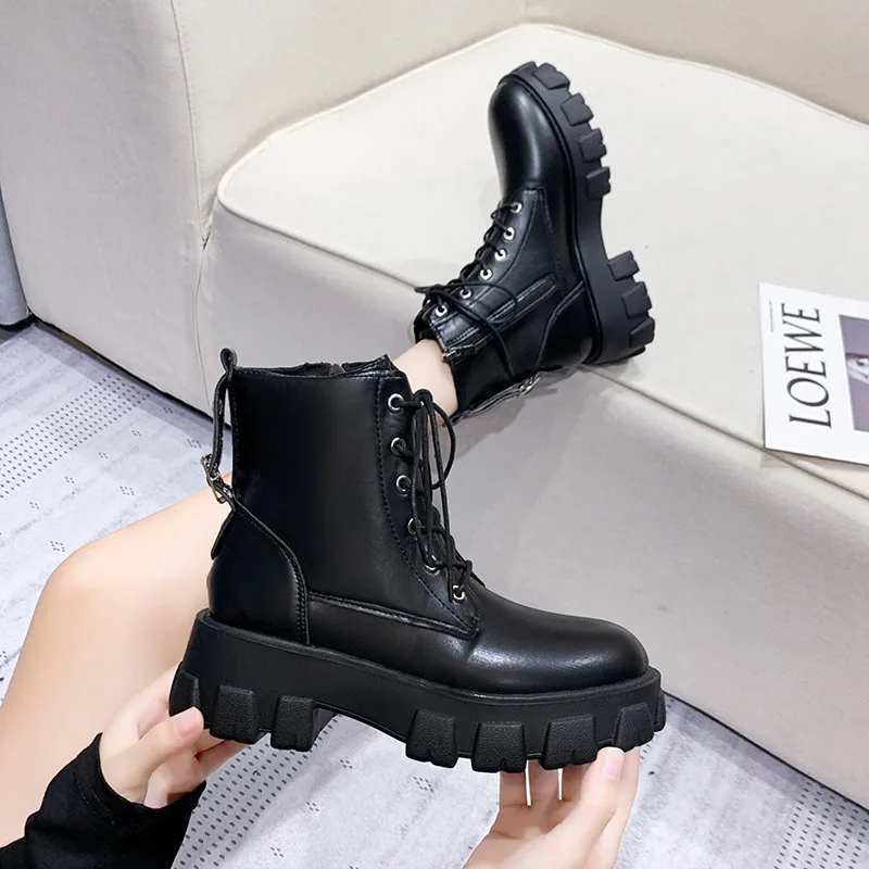 

Women Motorcycle Boots New Female Autumn Fashion Woman's Boots Low Heel Vintage Buckle Casual Lady Boots2021