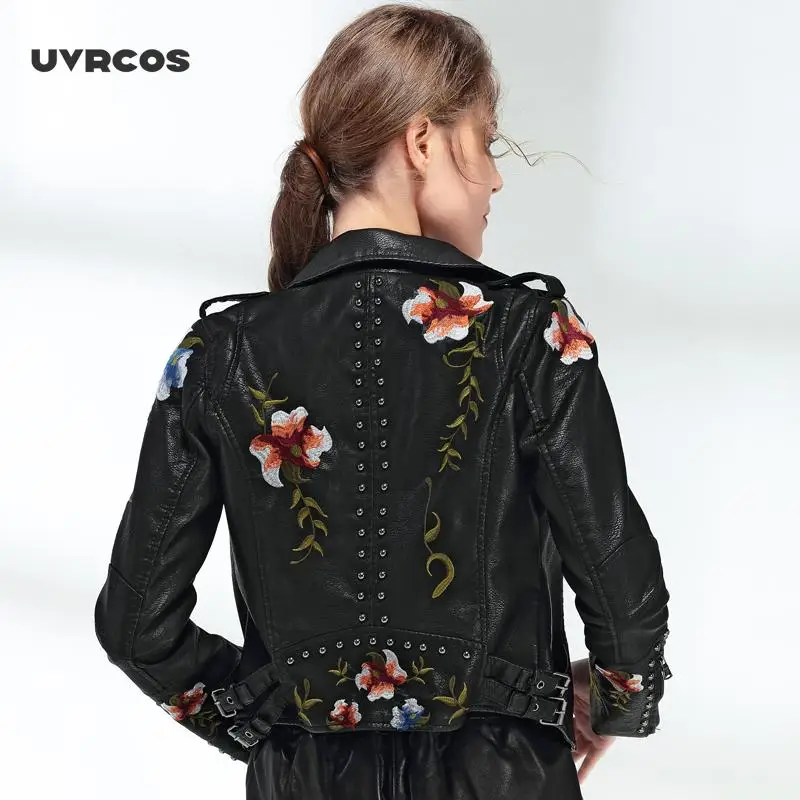 

UVRCOS Women Floral Print Embroidery Faux Soft Leather Jacket Coat Turn-Down Collar Casual Motorcycle Black Punk Outerwear