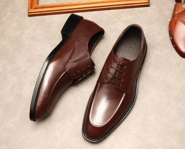 Мужские классические туфли черные из натуральной кожи на шнуровке с пряжкой