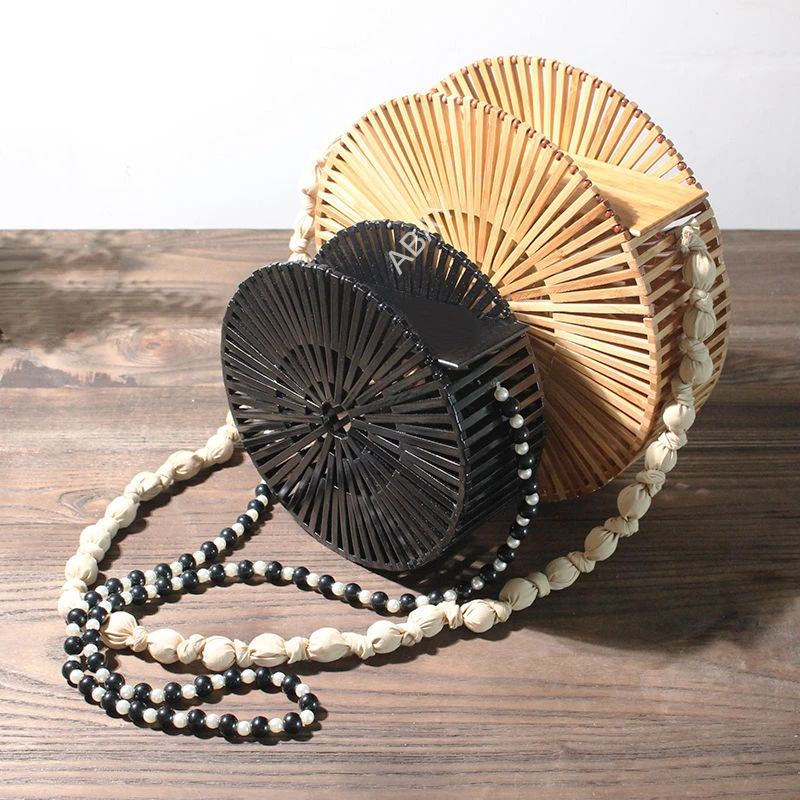 Женская пляжная сумка в богемном стиле летняя плетеная бамбуковая на одно плечо