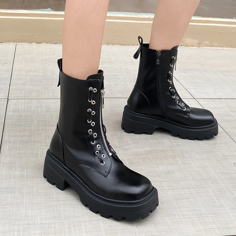 

Genuine leather Martin boots Female boots fashion black red Women boots bottom of the thick cowhide Autumn winter Women shoes