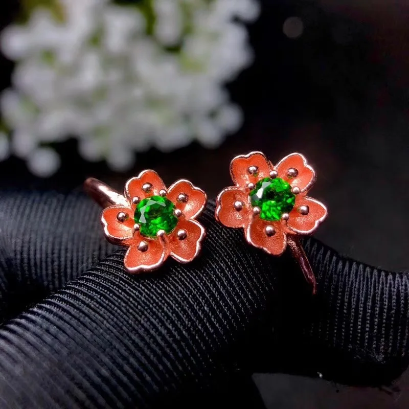

Sun flower Style Ear clip 925 pure silver electroplated gold natural diopside earrings. New sales promotion
