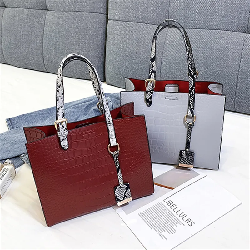 

Женская сумка 2022, сумка-мессенджер, модная универсальная вместительная сумка через плечо из искусственной кожи для путешествий