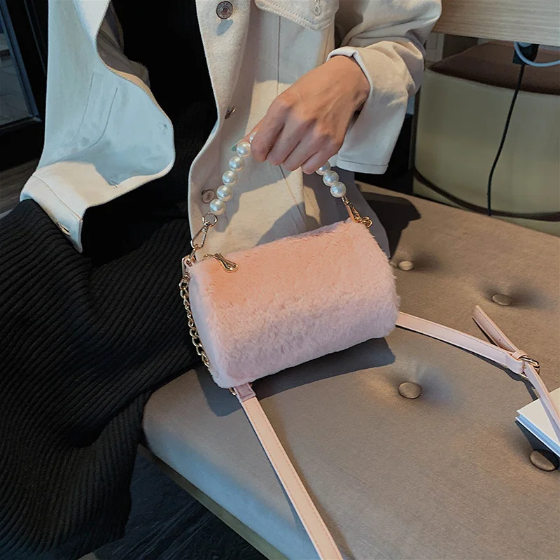 Плюшевая зимняя Осенняя пушистая сумка через плечо 2019 модная вместительная для