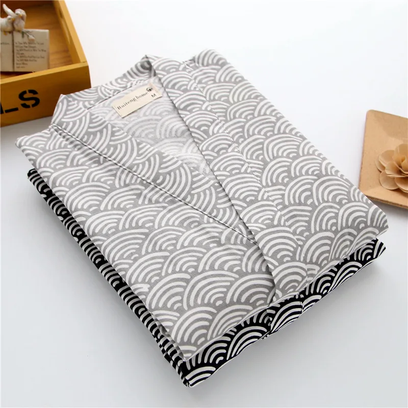 

Summer Men's Womens Kimono Pajamas Sets 100% Cotton Double-deck Gauze Men Sleep Nightly Geometric Patterns Homewear Sleepwear