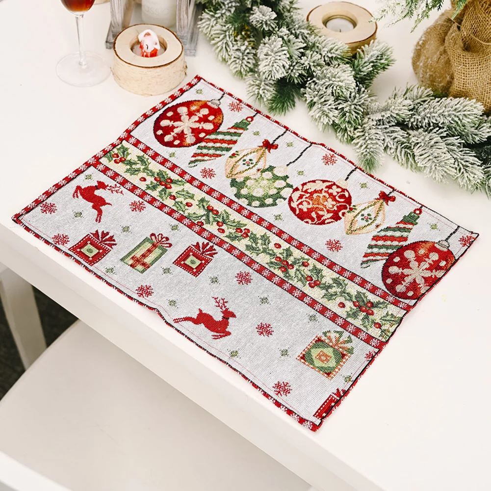 

4pcs Christmas Decoration Supplies Knitted Cloth Placemats Creative Knitted Placemats Tablecloth Old People Small Tree Placemats