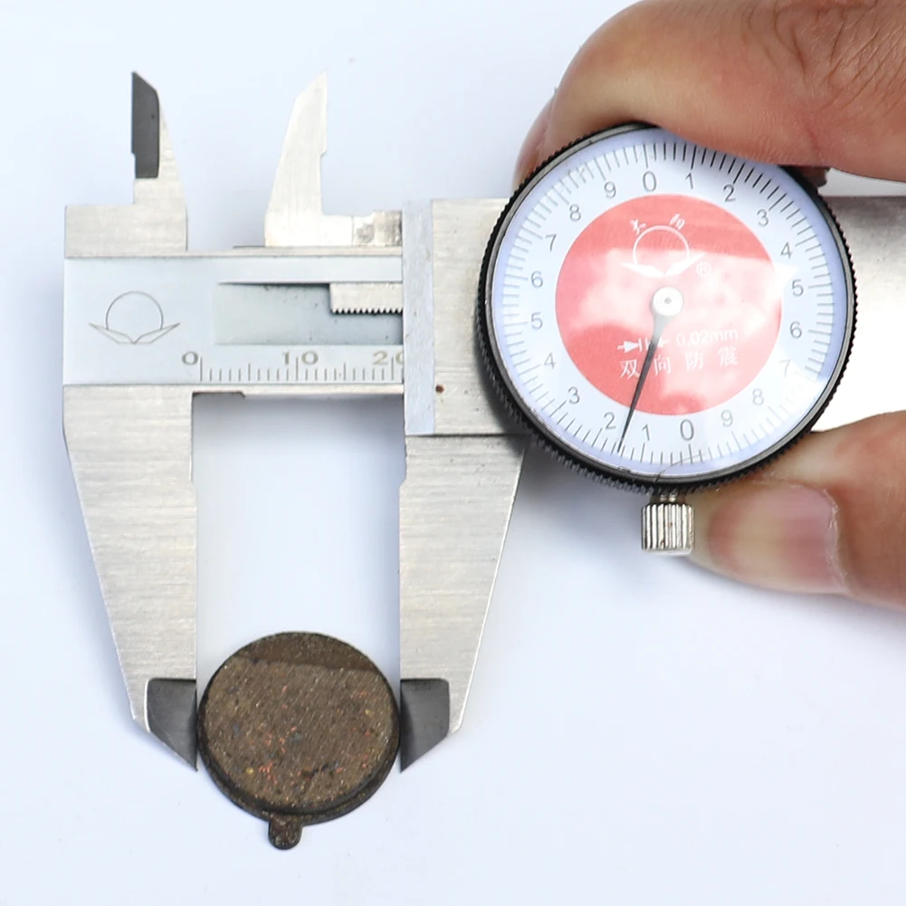 

1 Pair of Mountain Bike Hydraulic Disc Resin bicycle bike cycling disc brake pads semi-metallic brake pad