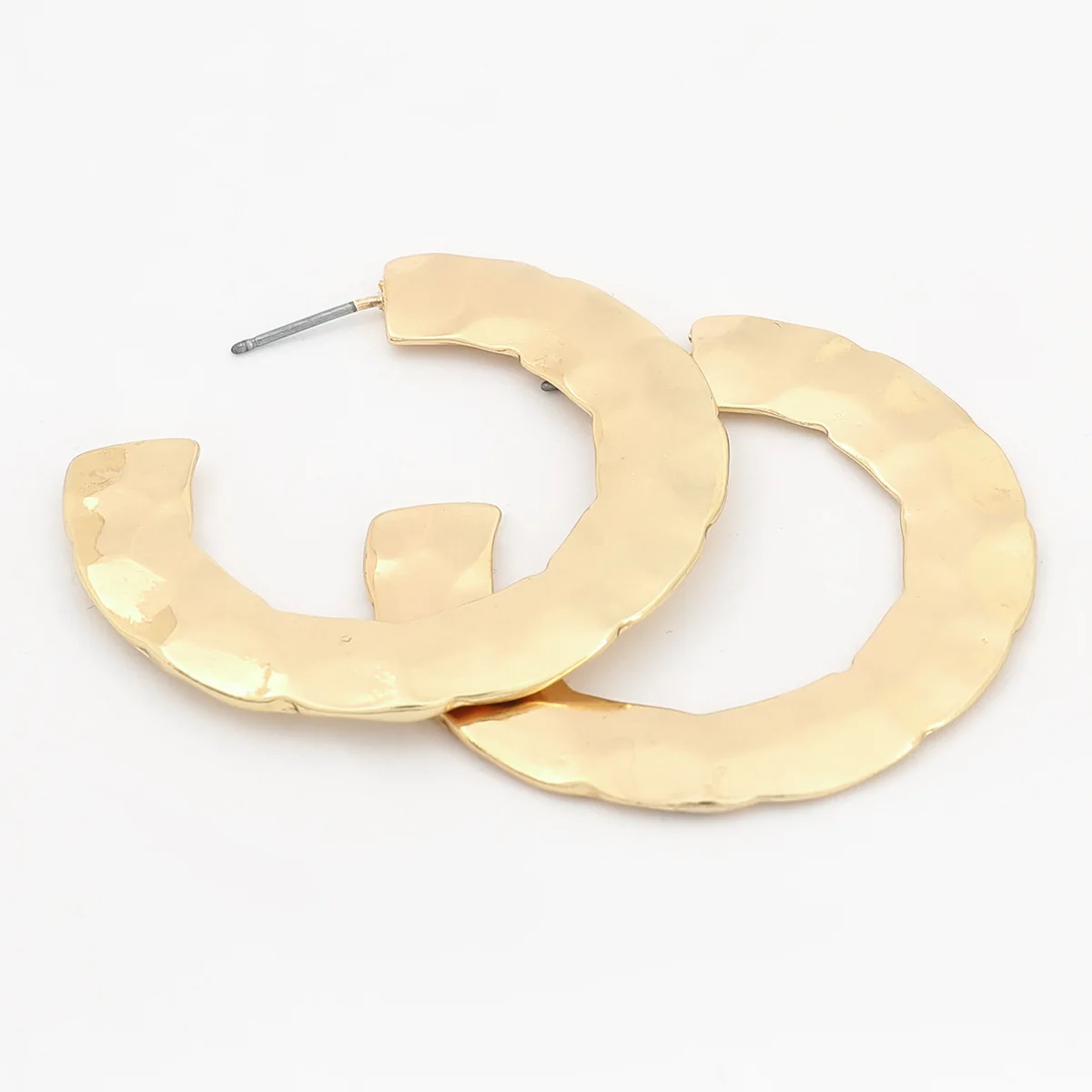 

2021 New Simple Notch Round Metal Earrings Female Creative Popular Hoop Earrins Party Jewelry Accessories