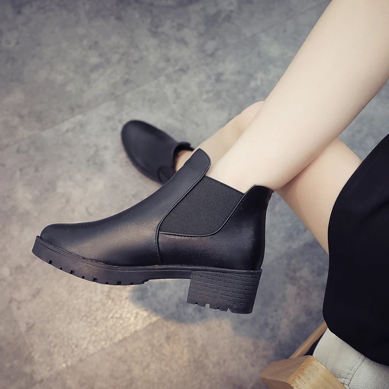 

Autumn Female Shoes Ankle Buckle Artificial Leather Women's Winter Boots Fashion Metal Rivets Newest Square Heel Shoes Woman