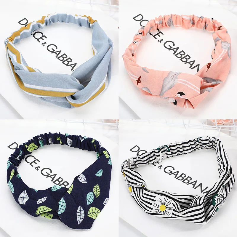 

Korean Wash Face Scrunchies Hair Band Women's Sports Elastic Cross Headband Versatile Stripe Printing Lady Hairbands Headwear