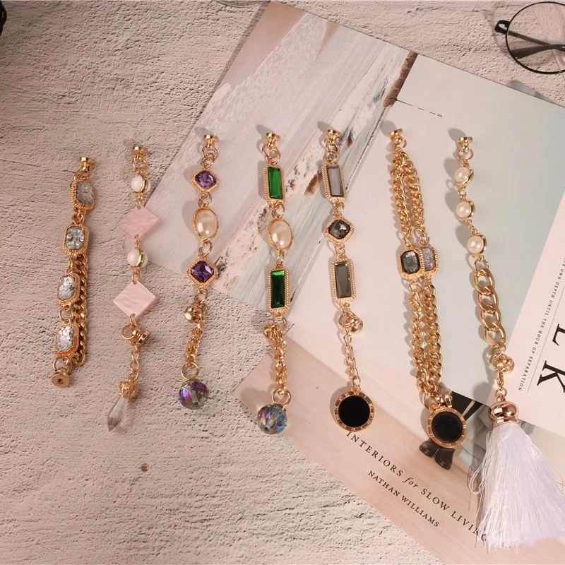 

Retro Pearl Keychain Alloy Lanyard Chain Mobile Phone Case Chain Coin Pendant Women Bag Pendant Chain DIY Jewelry Phone Strap