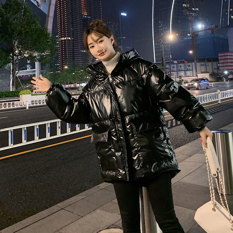 Куртка женская зимняя хлопковая с капюшоном большими карманами | Женская одежда