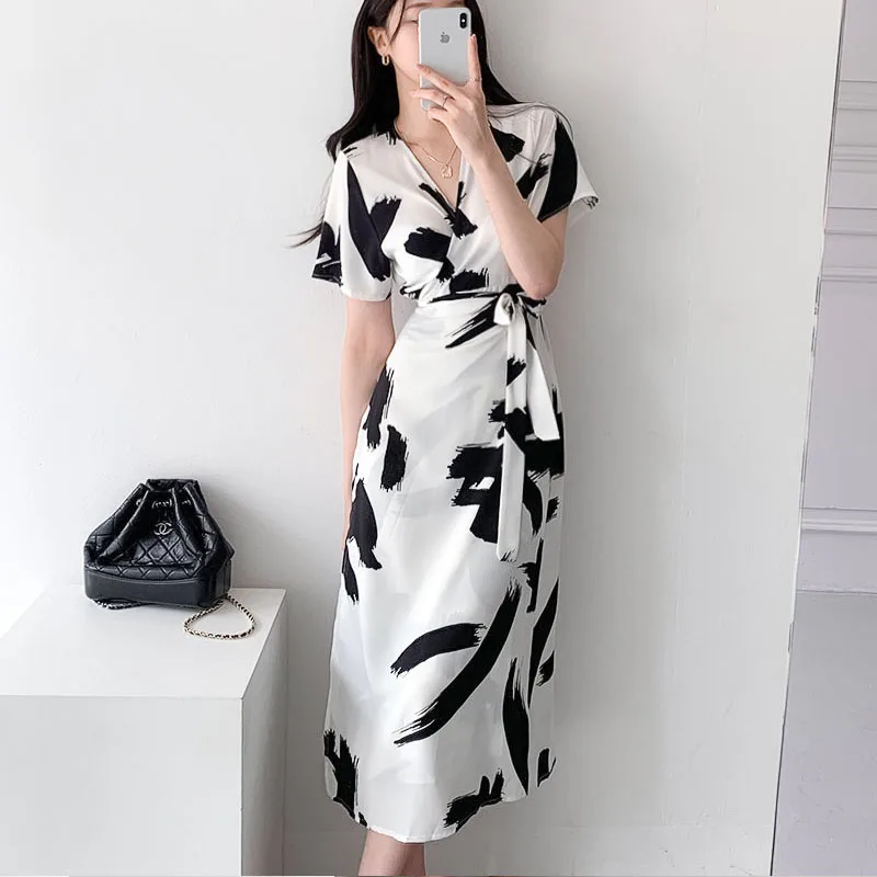 

One Piece Long Dress Women Vintage Sexy V-Neck Party Midi Dress Robe Female A-Line Lace-Up Puff Sleeve Elegant Lady Office Dress