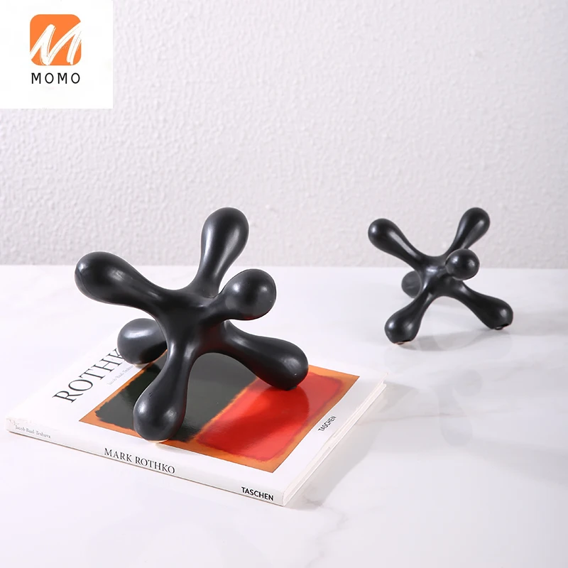 

Black and White Ceramic Decoration Creative Simple Study Decorations Office Desk Surface Panel Paperweight