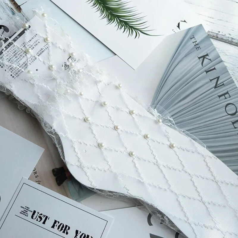 white pearl Модные кружевные носки с жемчугом женские прозрачные тонкие тюлевые носки женские шифоновые длинные забавные носки уличная одежда по колено calcetines mujer - Цвет: white pearl