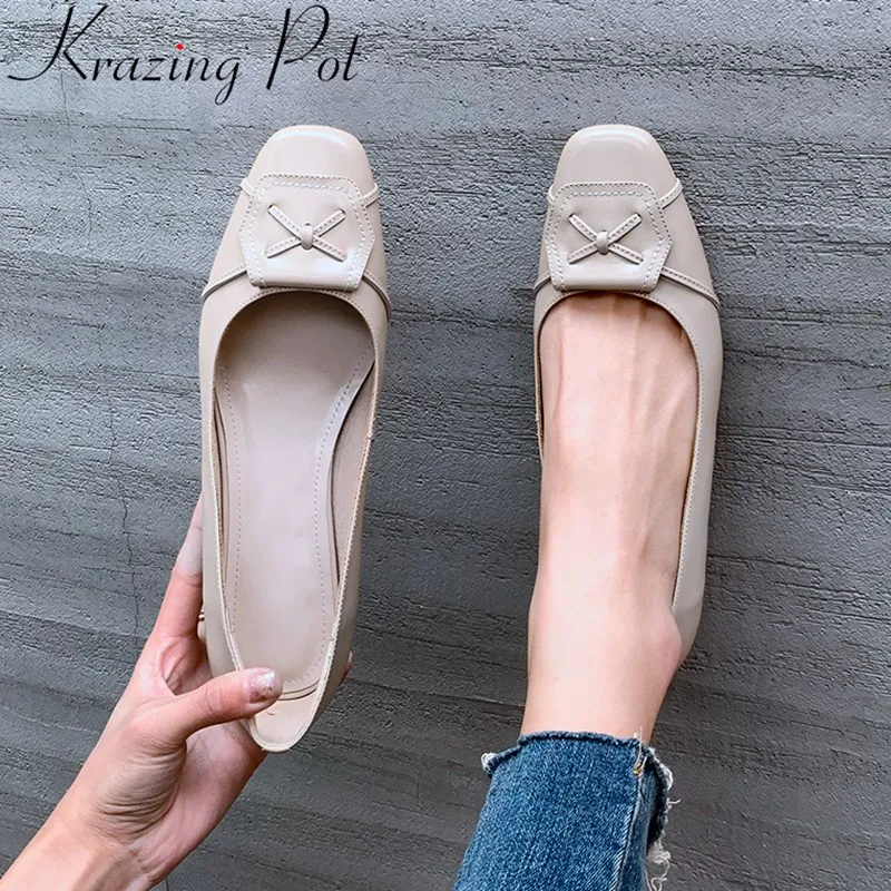 Суперзвезда 2020 из коровьей кожи с круглым носком средний каблук женские туфли