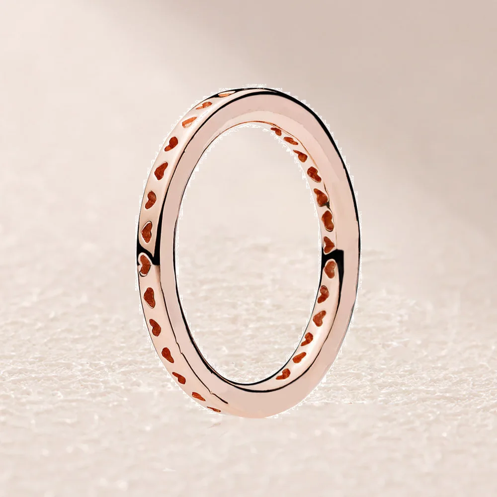 

187133 ROSE SIGNATURE HEARTS OF RING