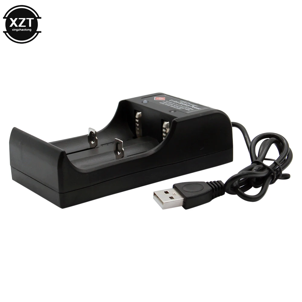 Универсальное зарядное устройство с 2 слотами для литий-ионных аккумуляторов 3 7