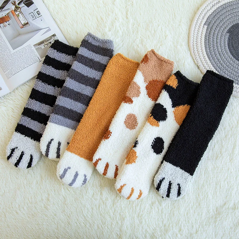 

SP & CITY зимние Мультяшные плюшевые теплые милые носки с кошачьими крапанами милые пушистые носки средней длины утолщенные Носки для сна в пол...