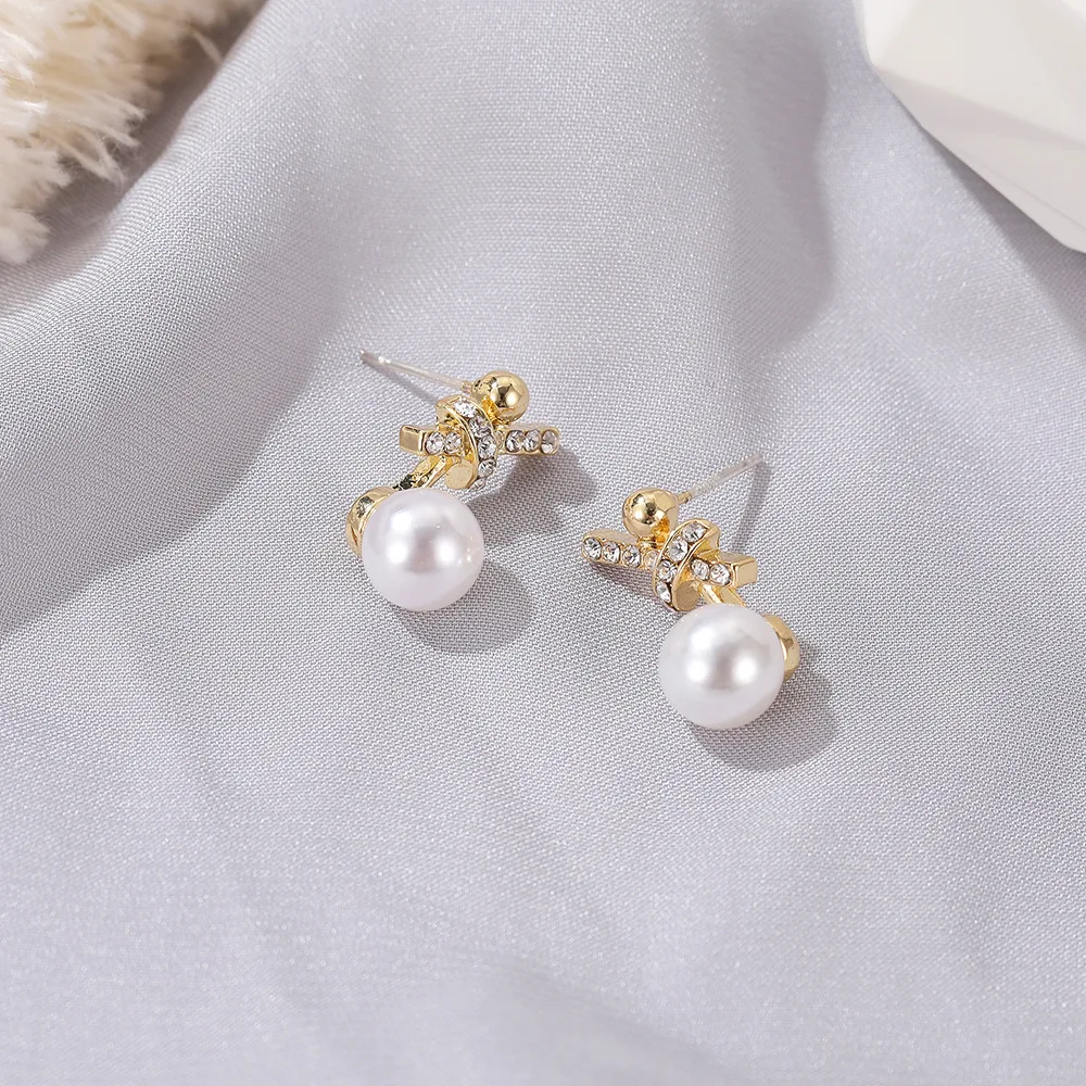 

High Quality Rhinestone Round Earrings Luxury Small Pearl Jewelry Brincos Orecchini Earring for Women Girl Party Jewelry Gift