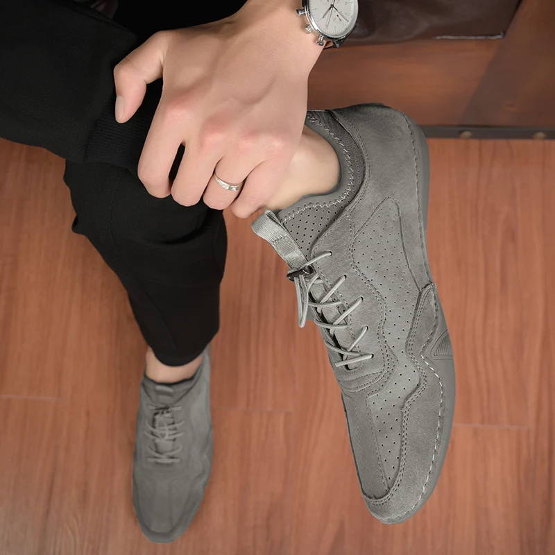 Мужские кроссовки из натуральной кожи на плоской подошве | Обувь