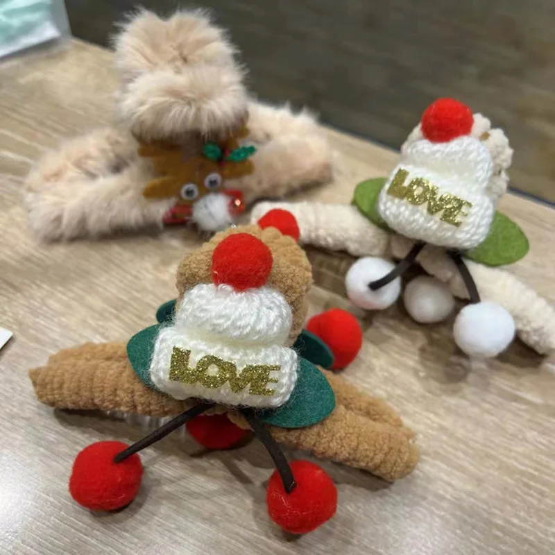 

Korean Plush Hair Clip Love Hair Claws Crab Clamps Autumn Winter Christmas Hat Hairpin Barrette Fashion Women Hair Accessories