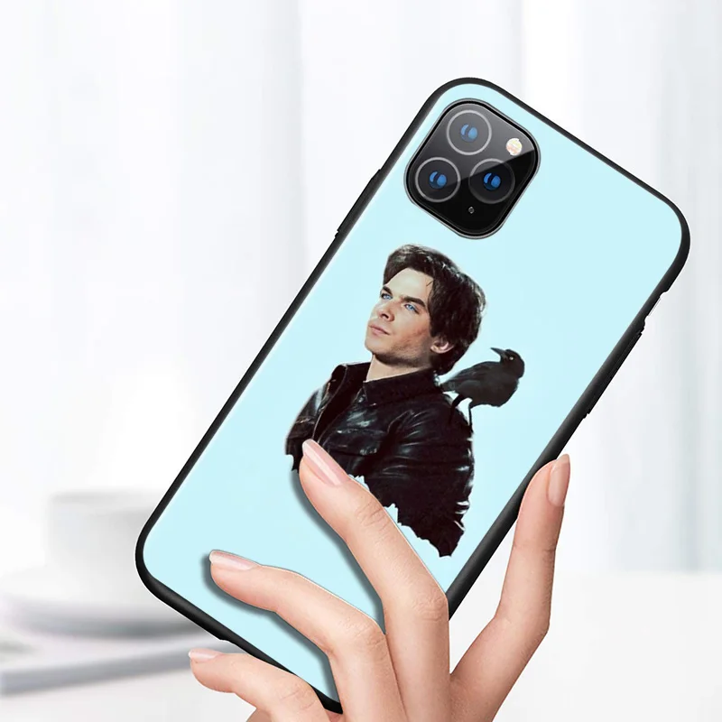 Противоударный силиконовый чехол с изображением дневников вампира Иэна