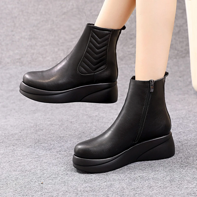 

Женские ботильоны на среднем каблуке с круглым носком, новинка зимы 2021, модные женские повседневные мотоциклетные ботинки из искусственной...