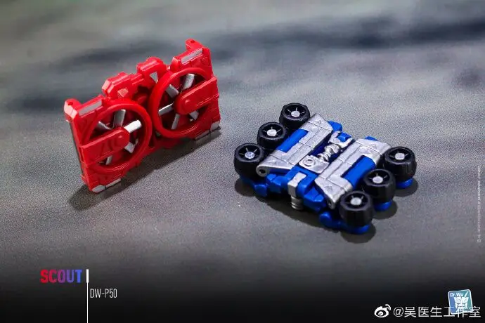 

2Pcs/SET Transformation Dr.Wu & DW-P50 DW-P50B DW-P50F Tape Legendary Mini PVC Action Figure Model Robot Toys With Box