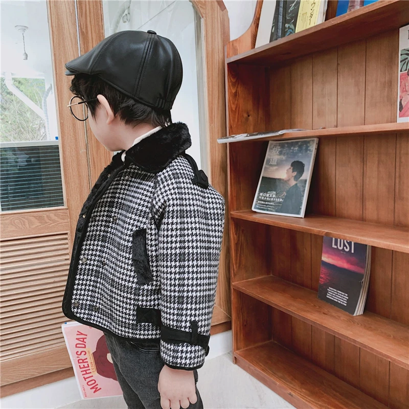 Куртка для мальчиков Повседневные клетчатые куртки в Корейском стиле Детская