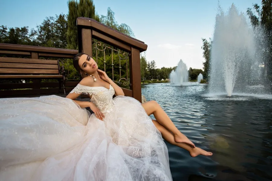 Off The Shouler 2020 Wedding Dresses Appliques Sequins Country Bridal Gowns Sweep Train Beach Dress Robes De Mariée | Свадьбы и