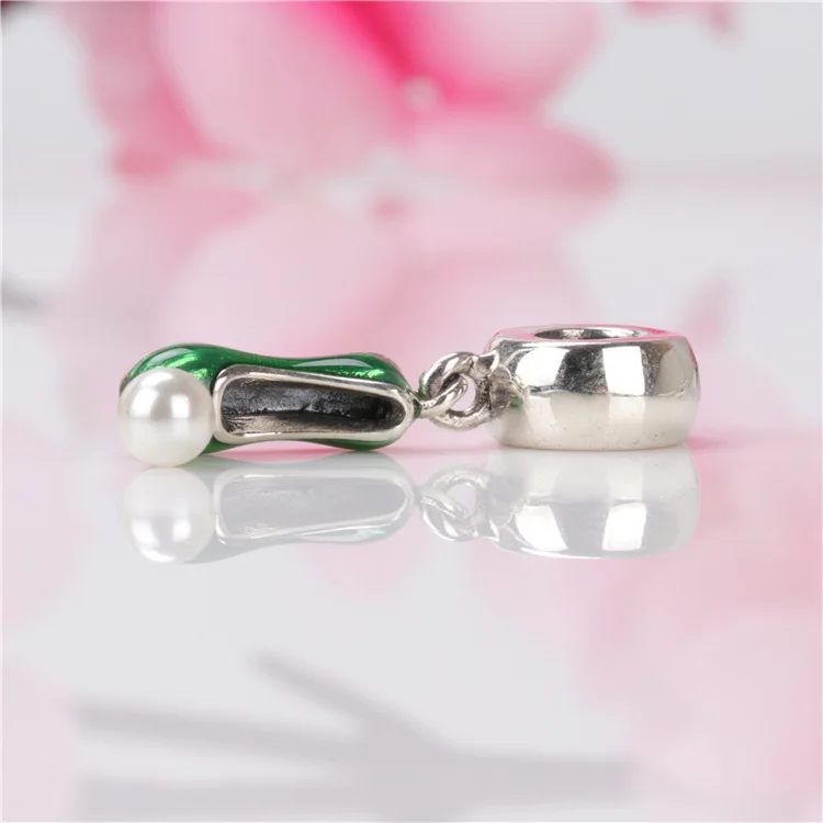 

Hot S925 Sterling Silver Pendant New Classic Shoes Pendant Bracelet Accessories Bracelet Original Beads Charms