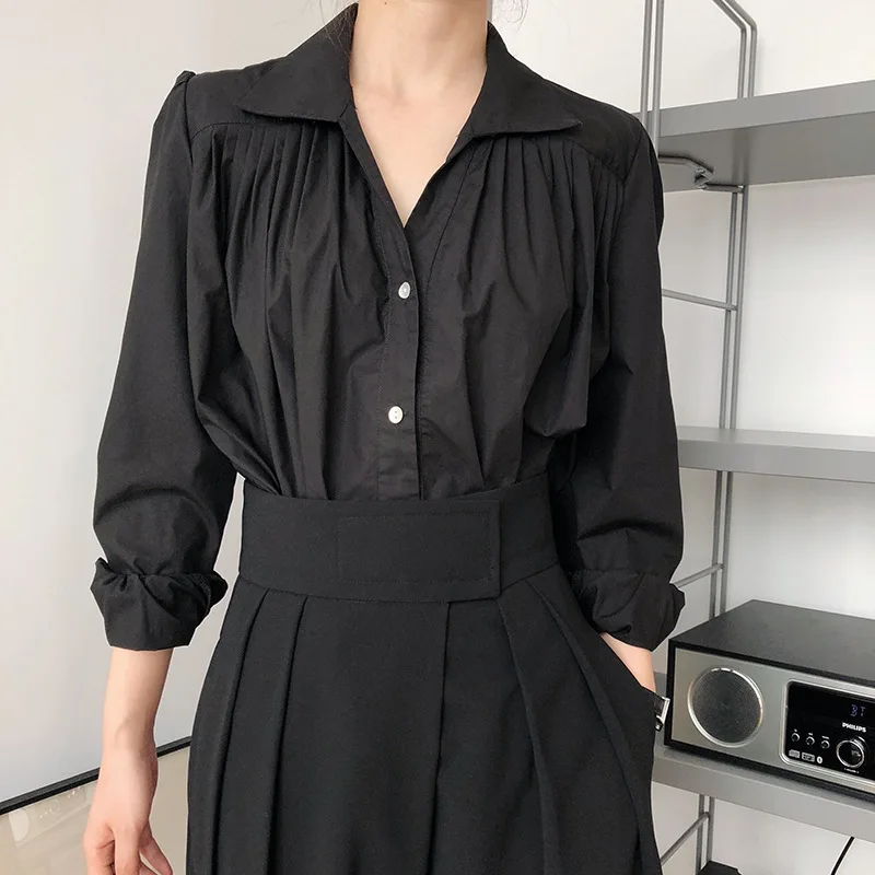 

Casual Blouse Cotton Women Spring New Court Style Pleated V Neck Shirt Female Korean Profile Lantern Sleeve Loose Vintage Tops