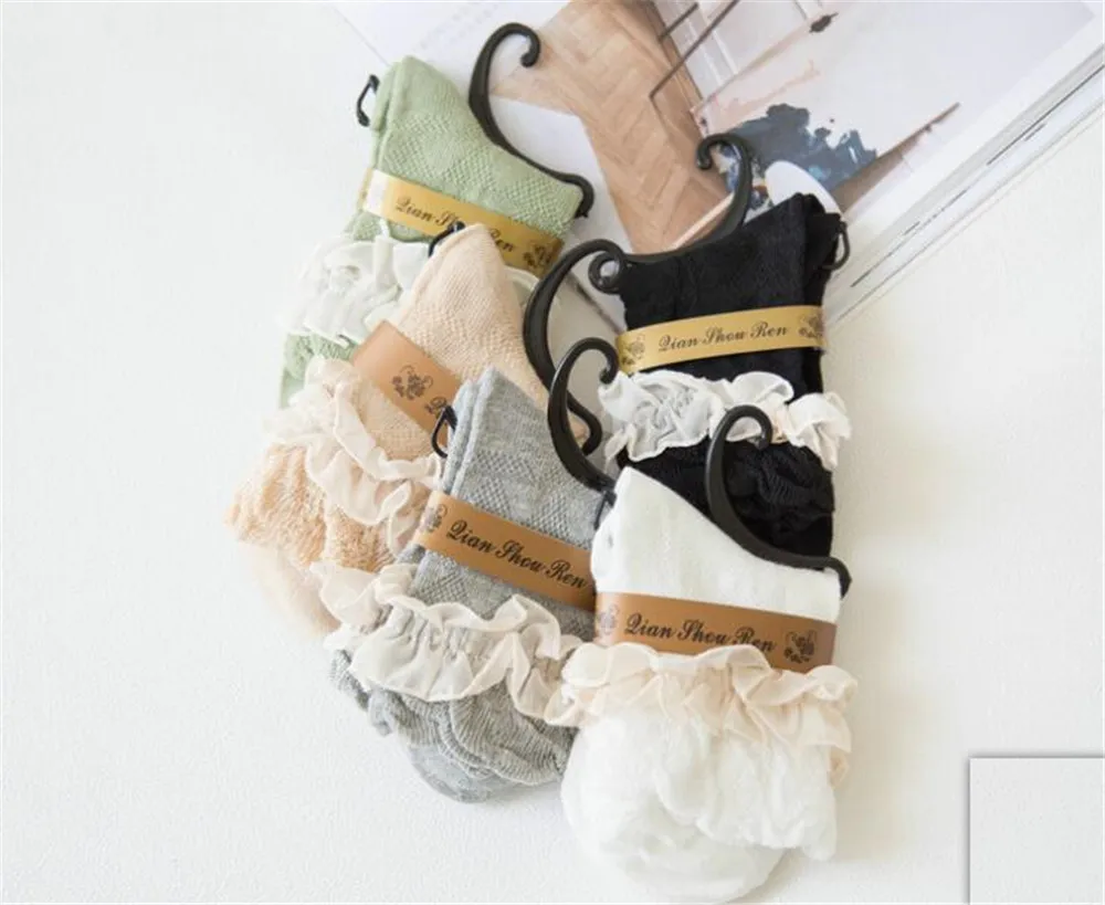 Носки женские кружевные хлопковые разных цветов B422 | Тематическая одежда и