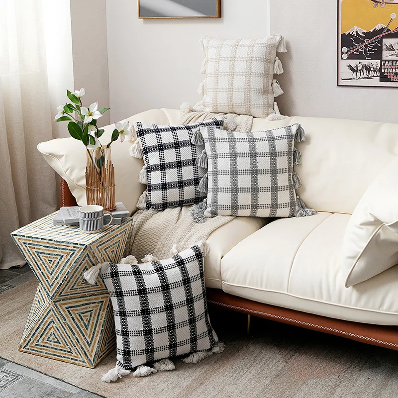 

Nordic yarn-dyed plaid cushion cover pillowcase decorative throw pillow cover with tassel