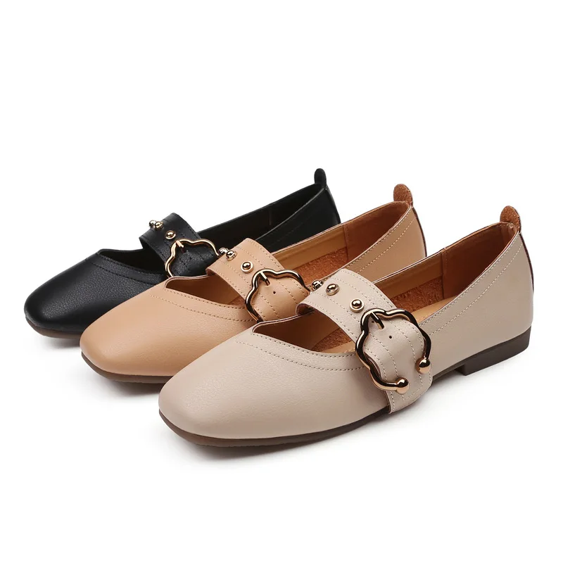 

2021 new soft bottom peas women's singles shoes with square toe rivets large size women's shoes 41-43 shallow mouth flat bottom