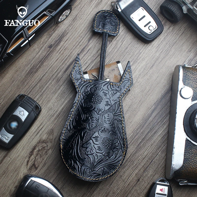 Cute Dog Pull Type Key Rings Car Smart Keychain Fob Hanging Genuine Leather Case Cover Key Wallet Key Housekeeper Holder Bag
