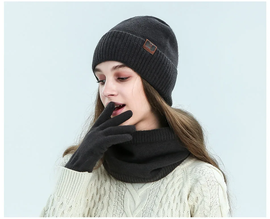 Evrfelan New Warm Winter Hat Scarf Gloves Set Women Men Thick Touch Screen Gloves Thick Soft Beanies Hat Ring Scarf Unisex
