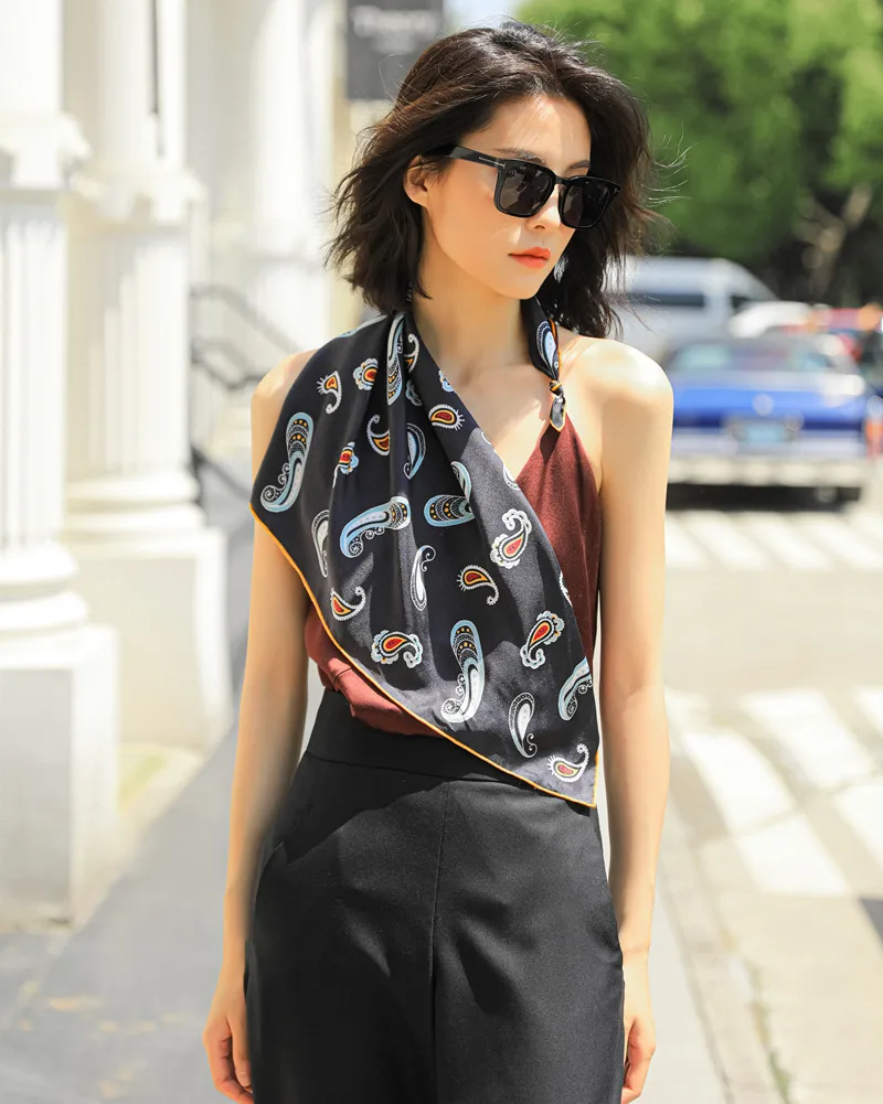 

Spring and Summer Silk Silk Scarves Women's Vintage Cashew Flower Silk Scarves Women's Professional Square Towels