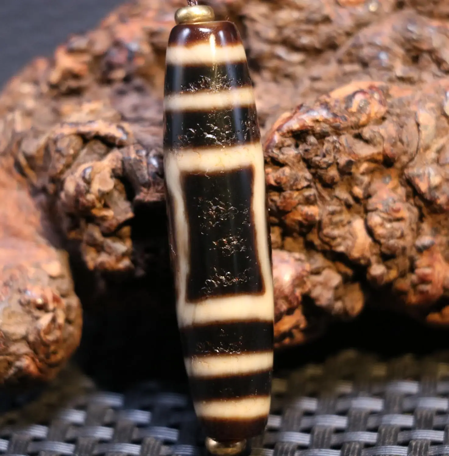 

Талисман с сокровищами волшебная энергия Тибетский Старый Агат цвета слоновой кости гармоничный небеса и земли бусины дзи амулет кулон FR ZZY timestown