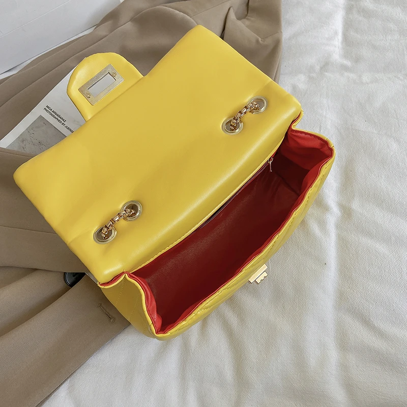 

Luxury Designer Handbag Leather Shoulder Bags for Women 2021 Fashion V Quilted Small Flap Bag Crossbody Bags Chains Sac A Main