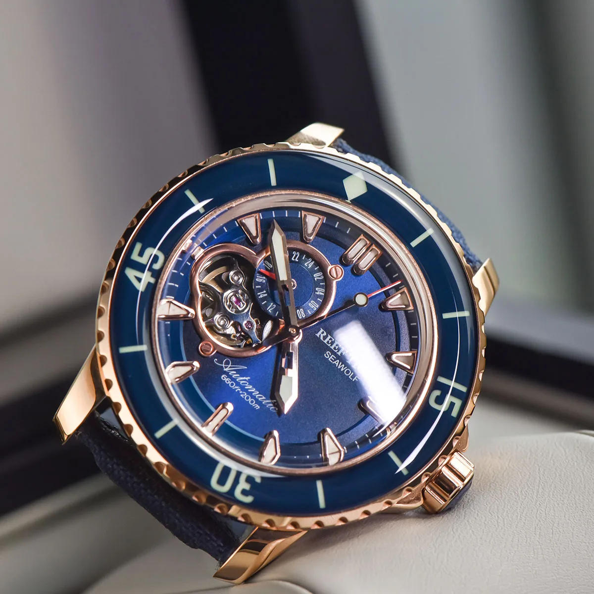 

Reef Tiger/RT Luxury Dive Watches for Men Rose Gold Tone Automatic Blue Watches Nylon Strap RGA3039