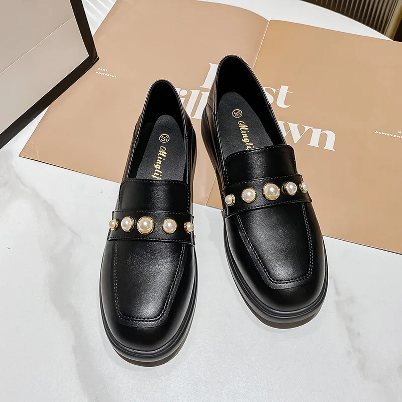 Brand New Women Loarfers Fashion Pearls Buckle PU Leather Slip-On Shoes Female Shoes Woman Flats Leisure Office Pumps Shoes